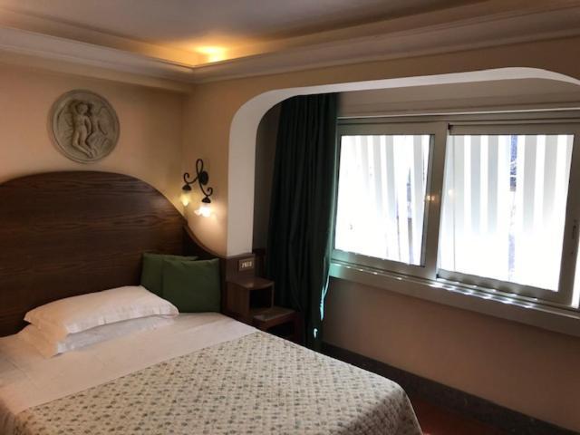 Hotel Okapi Rome Bagian luar foto