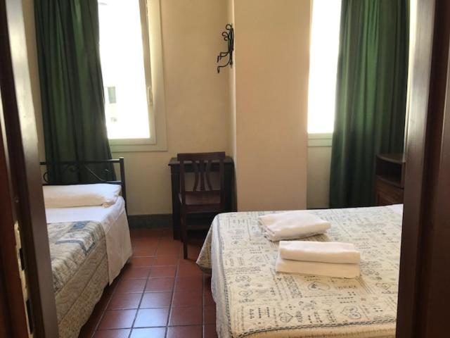 Hotel Okapi Rome Bagian luar foto