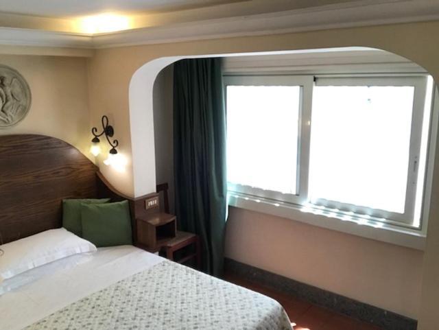 Hotel Okapi Rome Bagian luar foto