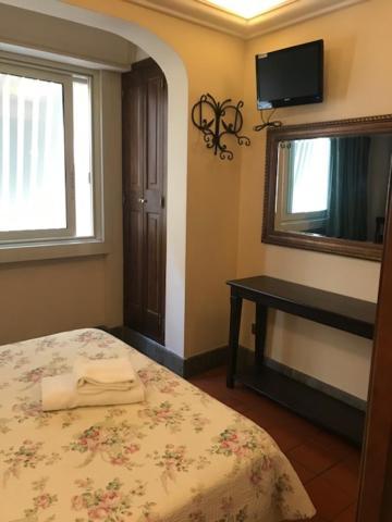 Hotel Okapi Rome Bagian luar foto